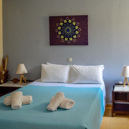Manto On The Beach Apartments Barbati Exterior photo