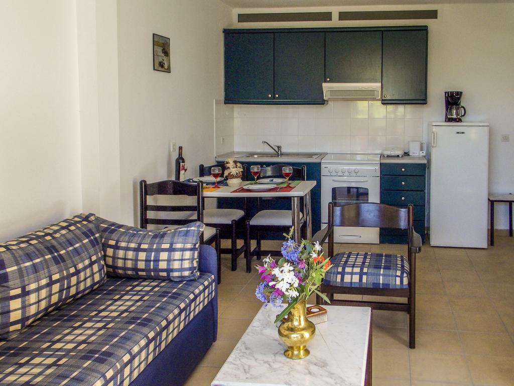 Manto On The Beach Apartments Barbati Exterior photo