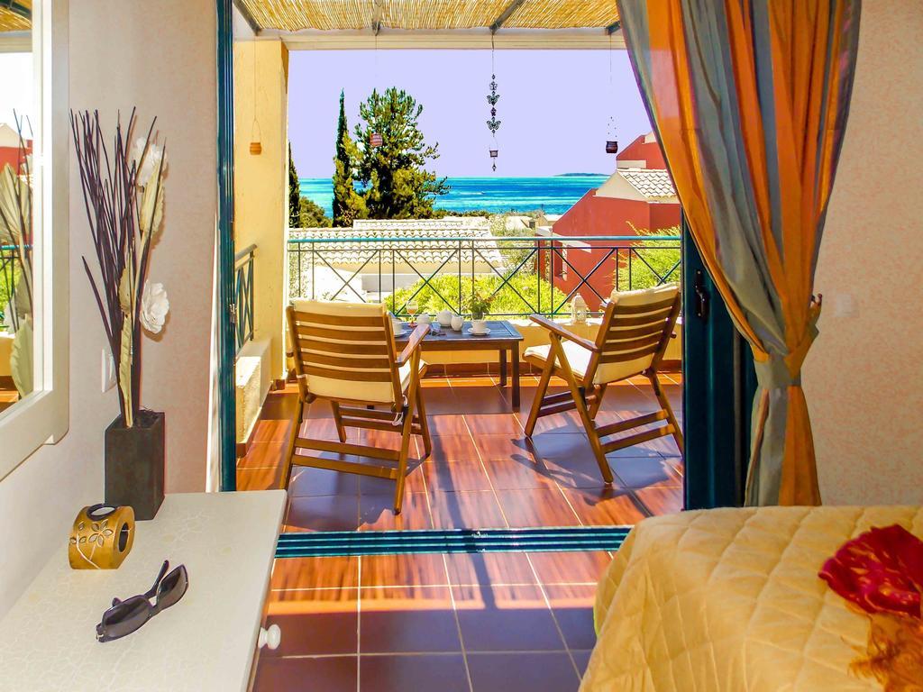 Manto On The Beach Apartments Barbati Exterior photo